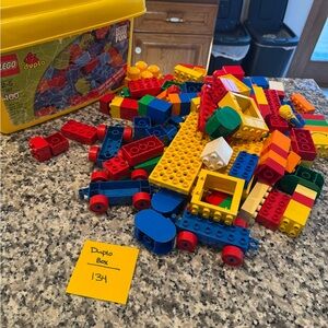 Duplo 134 pieces Classic Colorful Building Blocks Set - Yellow